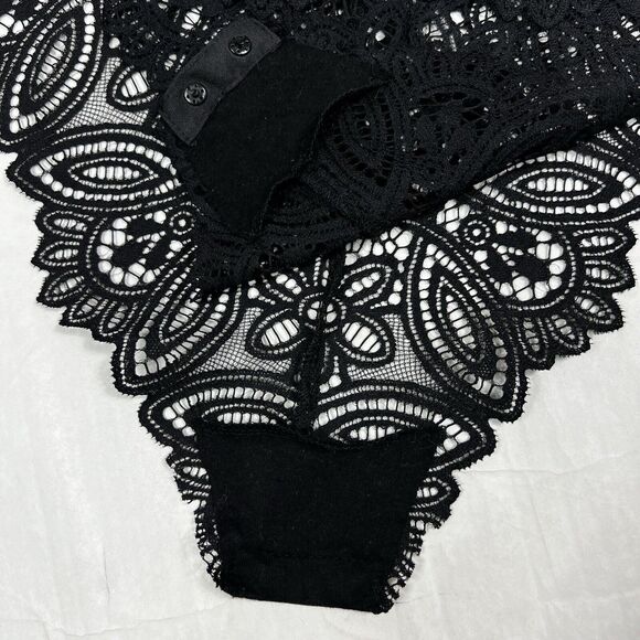 Intimately Free People Say It To Me Floral Ruffled Lace Bottom Bodysuit Large - Picture 7 of 11